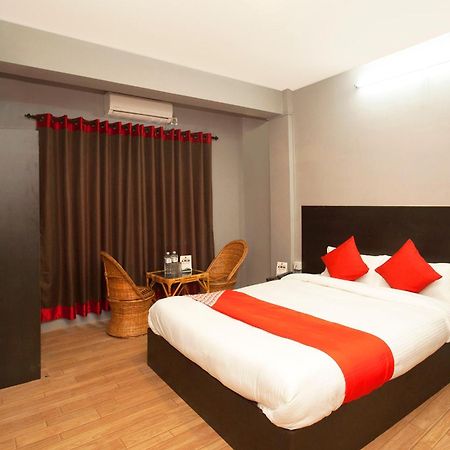 Oyo 587 Hotel Tradition Inn Катманду Экстерьер фото